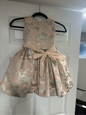 Girls' Blush Pink and silver Floral Jacquard Party Dress with velvet bow